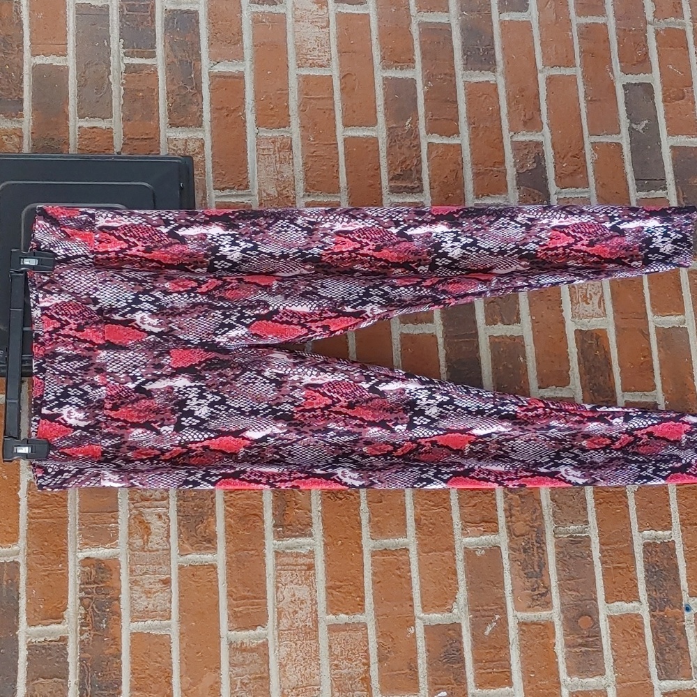Lularoe TC Snake Print Leggings